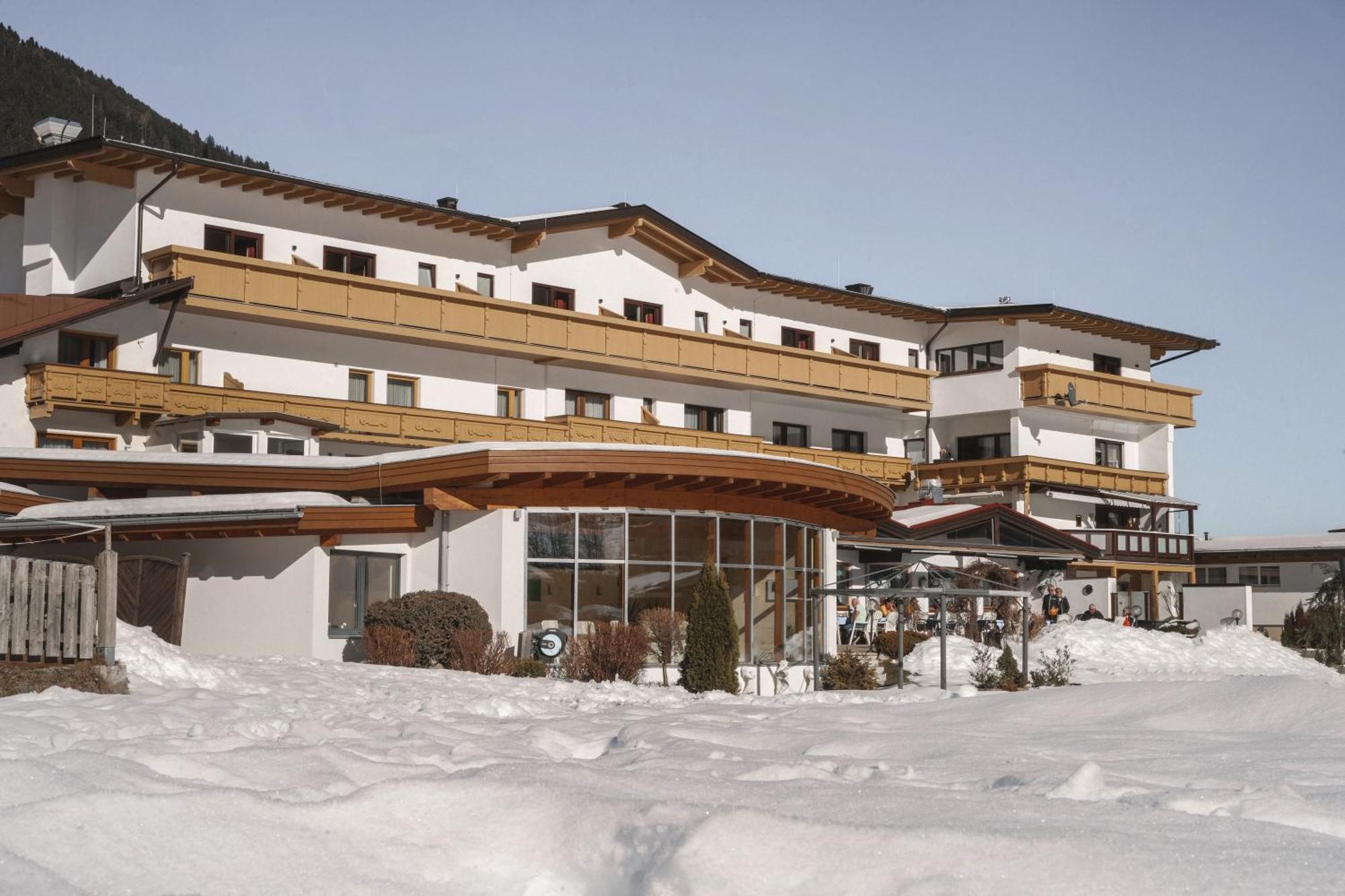Bergsporthotel Antonie Gries im Sellrain Eksteriør bilde